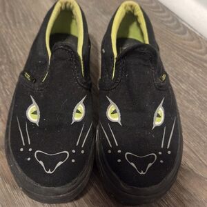 Black Cat Face Slip-On Shoes